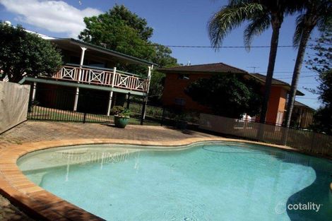 Property photo of 4 Hope Street Ormiston QLD 4160