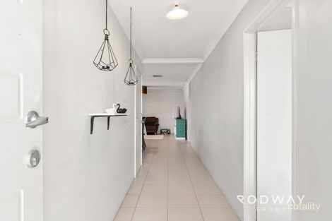 Property photo of 20 Peavey Road Whitby WA 6123