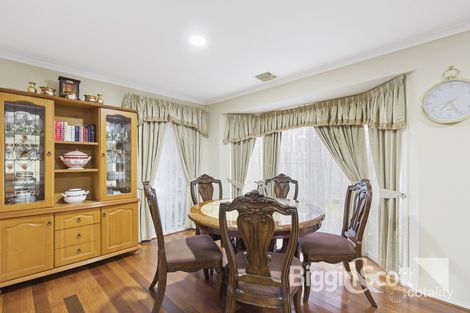 Property photo of 4 Emmerson Street Keysborough VIC 3173