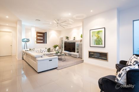 Property photo of 6064 Lugano Drive Hope Island QLD 4212