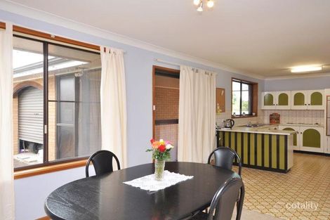 Property photo of 4 Beacon Hill Road Windella NSW 2320