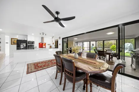 Property photo of 33 Summer Way Tin Can Bay QLD 4580