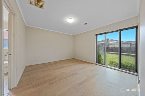 Property photo of 9 Elysian Place Cranbourne West VIC 3977