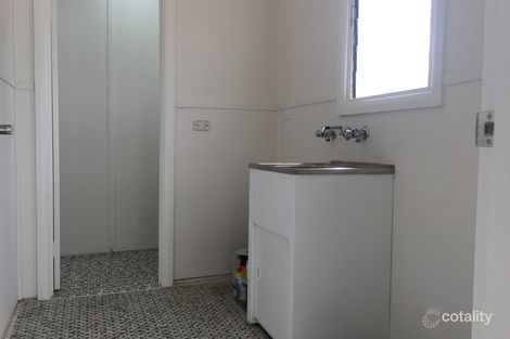 Property photo of 30 Lurline Avenue Gilles Plains SA 5086