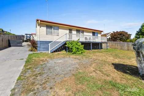 Property photo of 8 Ikara Way Churchill VIC 3842