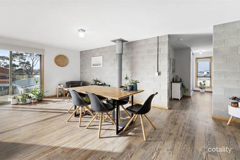 Property photo of 18 Bayview Road Lauderdale TAS 7021