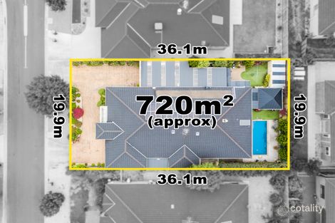 Property photo of 18 Chancery Way Taylors Hill VIC 3037