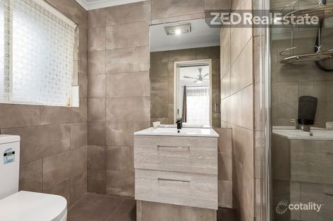 Property photo of 22 Eclipse Court Hampton Park VIC 3976