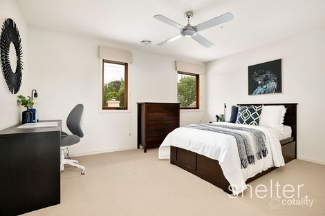 Property photo of 147 Ashburn Grove Ashburton VIC 3147