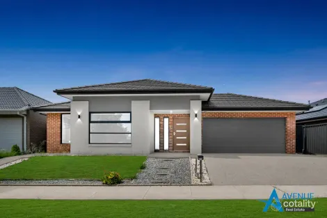 12 Arena Cct, Strathtulloh, VIC 3338