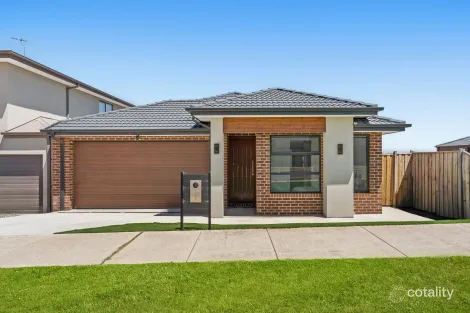 39 Willaroy Bvd, Donnybrook, VIC 3064