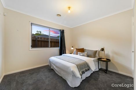 Property photo of 2 Oakwood Court Hillside VIC 3037