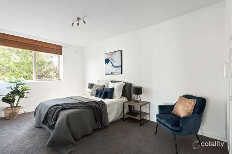 Property photo of 4/39 Nepean Highway Elsternwick VIC 3185