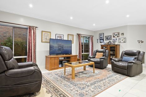 Property photo of 360 James Cook Drive Endeavour Hills VIC 3802