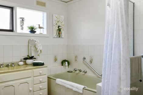Property photo of 82 Monds Avenue Benalla VIC 3672
