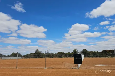 6 Martins Cres, Katanning, WA 6317