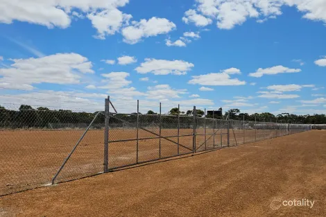 Property photo of 6 Martins Crescent Katanning WA 6317