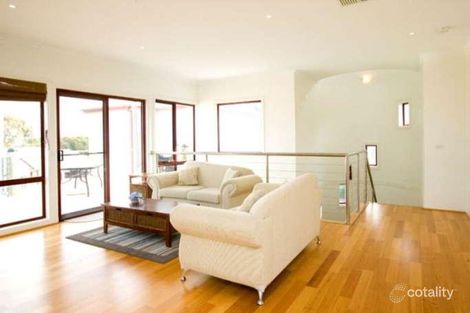 Property photo of 4/83 Chapel Street Cowes VIC 3922