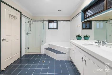 Property photo of 174 Horizon Drive Westlake QLD 4074