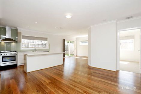 2/1 Gowan Rd, Mount Waverley, VIC 3149