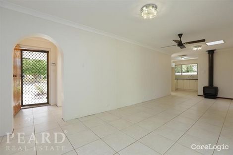 Property photo of 4 Wyloo Place Armadale WA 6112