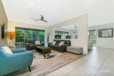 Property photo of 6 Lennox Close Manly West QLD 4179