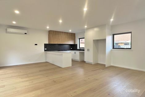 Property photo of 2/40 Eisenhower Street Reservoir VIC 3073