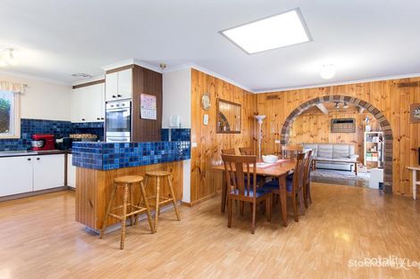 Property photo of 4 Power Close Gladstone Park VIC 3043