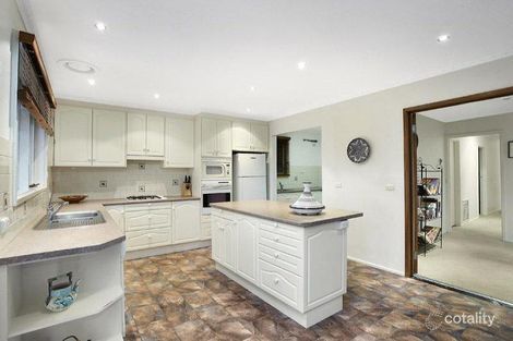 Property photo of 3 Clays Court Templestowe VIC 3106