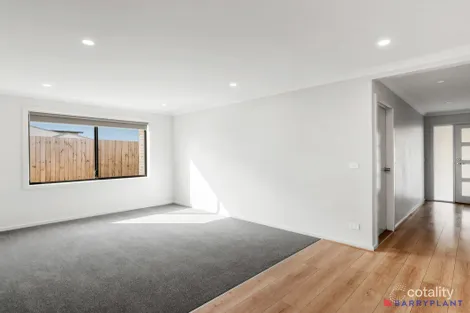 Property photo of 5 Mako Drive San Remo VIC 3925