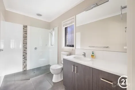 Property photo of 31 Struve Court Echuca VIC 3564