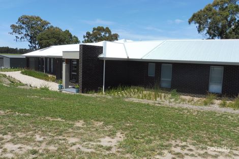 Property photo of 61 Koraleigh View Nicholson VIC 3882