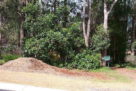 13 Michael Rd, Roleystone, WA 6111