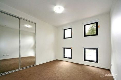 Property photo of 9/17 Shepparson Avenue Carnegie VIC 3163