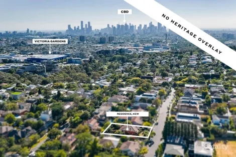 Property photo of 1 Madden Grove Kew VIC 3101