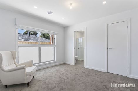 Property photo of 21A Narellan Drive Hampton Park VIC 3976
