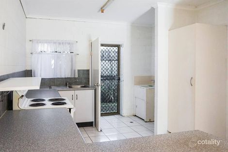 Property photo of 1/16 Allan Street Bungalow QLD 4870