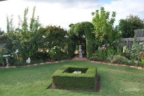 13 Higgins Ct, Bacchus Marsh, VIC 3340