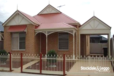 24 Creighton Way, Craigieburn, VIC 3064