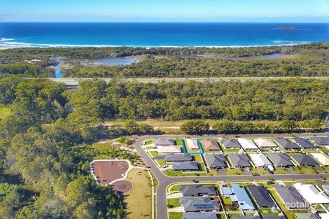 Property photo of 4 Seashell Avenue Sandy Beach NSW 2456