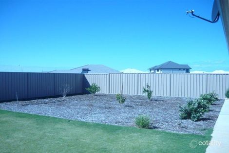 Property photo of 19 Silvery Wave Vista Wandina WA 6530