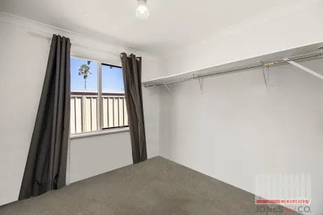 Property photo of 30 Whitfield Drive Two Rocks WA 6037