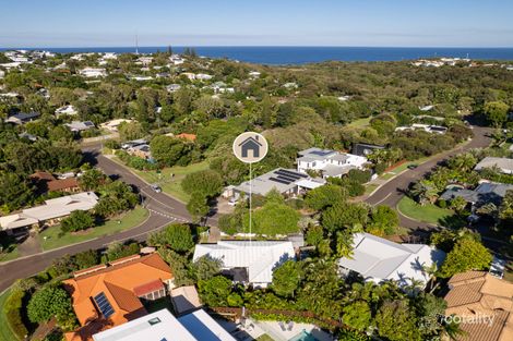 8 Rainbow Cres, Sunrise Beach, QLD 4567