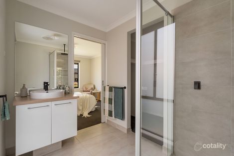 Property photo of 19 Solar Way Mickleham VIC 3064
