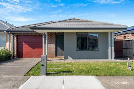 19 Solar Way, Mickleham, VIC 3064