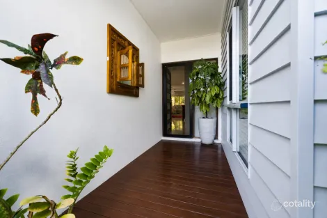 Property photo of 128 Harbour Drive Trinity Park QLD 4879