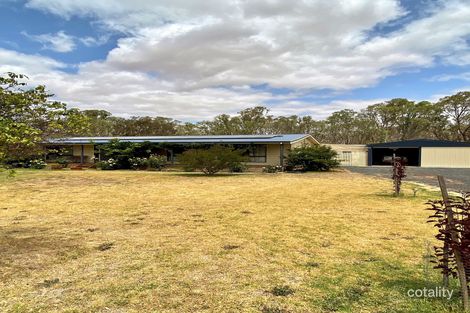 6 Munn St, Apsley, VIC 3319