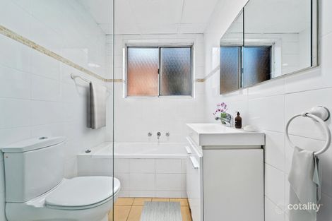 Property photo of 2/10 Lismore Avenue Dee Why NSW 2099