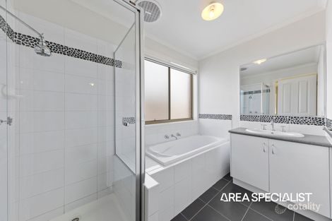 Property photo of 16/18-20 Ben Drive Pakenham VIC 3810