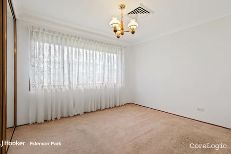 Property photo of 9 Huxley Place Wetherill Park NSW 2164